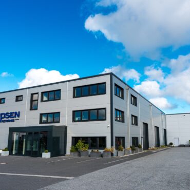 Ansicht: Blauer Himmel mit weißen Wolken.